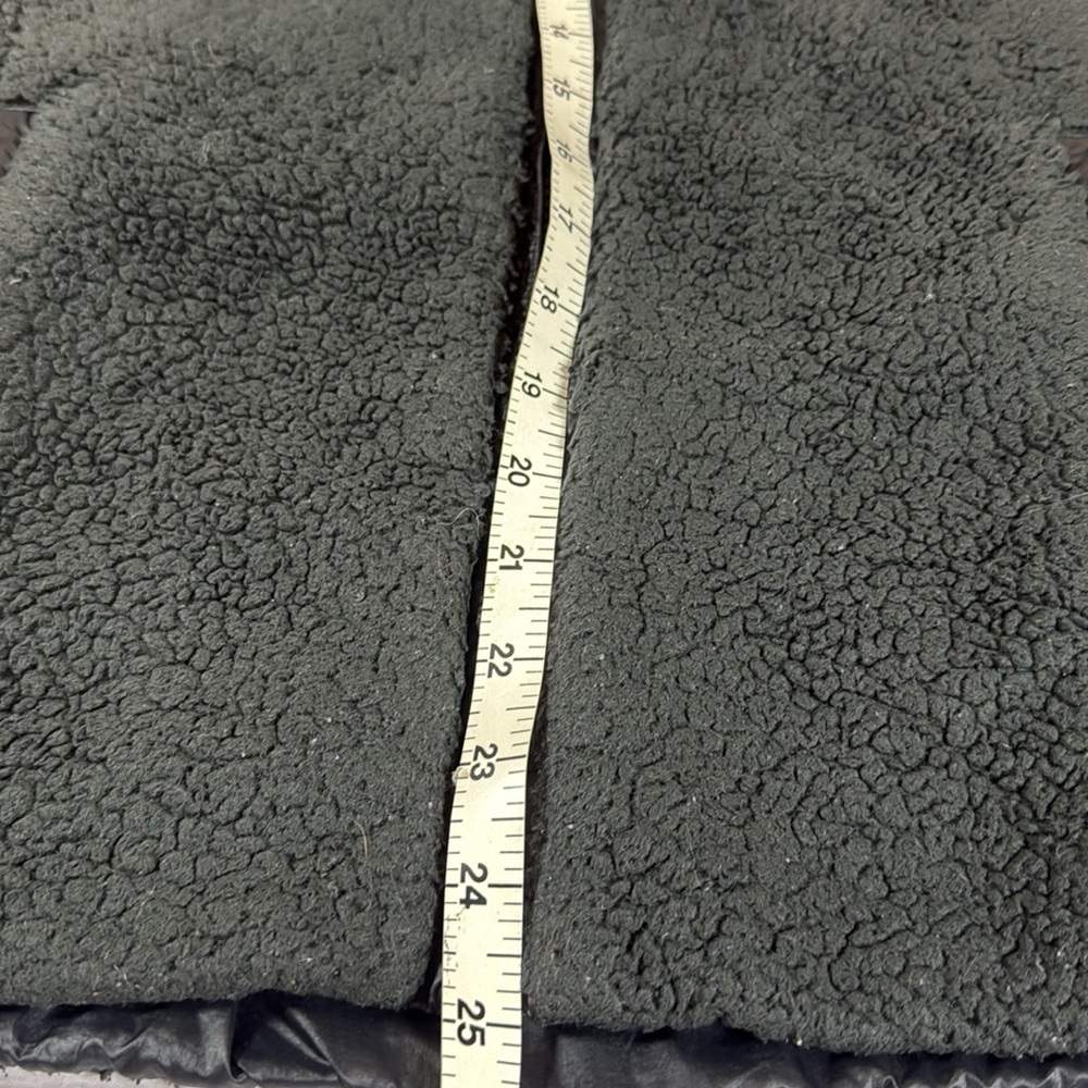 Patagonia Charcoal Fleece Jacket Size Large - Picture 9 of 13